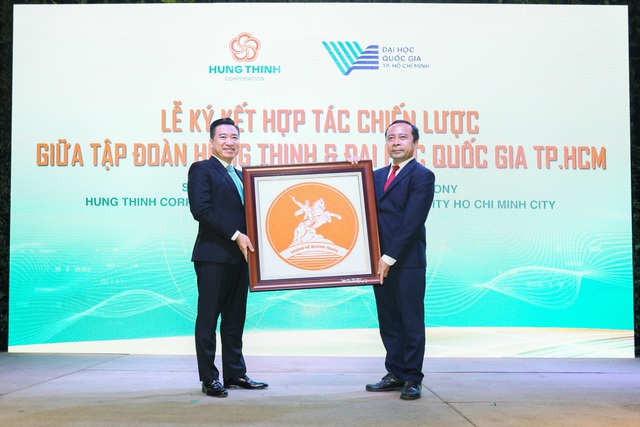 Tập đoàn Hưng Thịnh và ĐHQG-HCM ký kết hợp tác chiến lược - Ảnh 4.