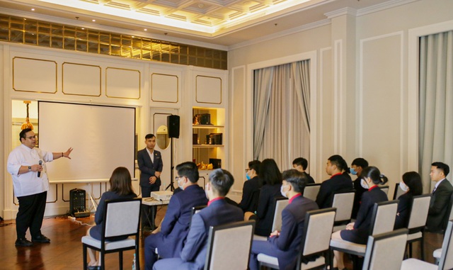 Doanh nghiệp đánh giá cao sinh viên thực tập qua việc “xắn tay áo” làm việc - Ảnh 1.