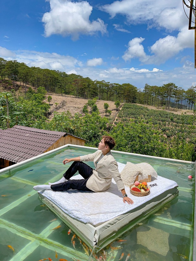 Lạc v&agrave;o &ldquo;vườn cổ t&iacute;ch&rdquo; mới toe tại Đ&agrave; Lạt, vừa được ăn ngon lại c&oacute; những bức ảnh sống ảo &ldquo;xinh xỉu&rdquo; mang về - Ảnh 2.