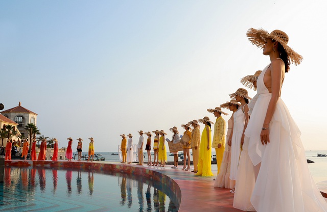 Công thức thành công của Fashion Voyage - Ảnh 2. Công thức thành công của Fashion Voyage - Ảnh 2.