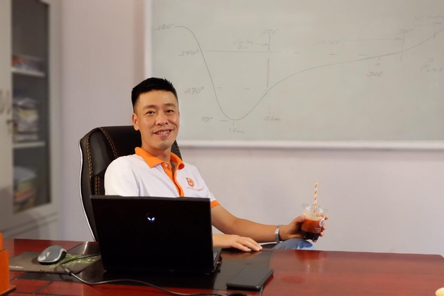 "Trinh Phạm" CEO & Founder E-COFFEE Việt Nam