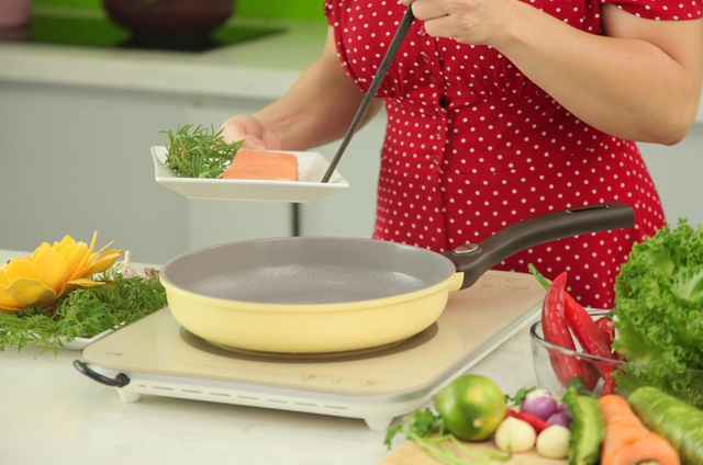 Sử dụng đồ bếp gia dụng an toàn vì sức khỏe với Happy Home Pro - Ảnh 3.