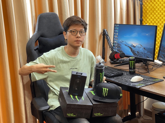 Chơi là trúng - Hàng loạt hot streamer đổ bộ vào cuộc săn 5.000 phần quà gaming cực hot từ Monster Energy - Ảnh 2.