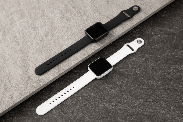 Năng động trong m&ugrave;a h&egrave; n&agrave;y c&ugrave;ng smartwatch Urban HR của Partron, made in Vietnam, vừa th&ocirc;ng minh lại vừa đẹp - Ảnh 1.