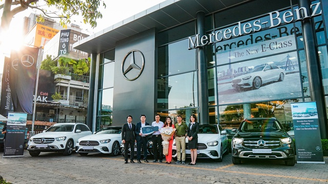 Mercedes-Benz Haxaco dành tặng ưu đãi cho khách hàng doanh nghiệp - Ảnh 1.