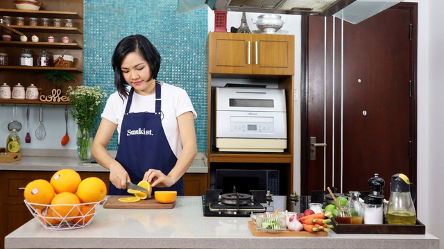 Food blogger Việt “rần rần” tham gia thử thách trổ tài nấu nướng với cam tươi từ California, xem để học được khối công thức hay! - Ảnh 2.