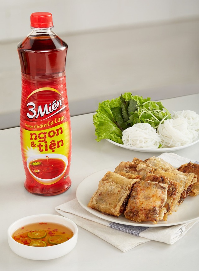 Công thức món nem cua bể “thần thánh” đổi bữa cho cả nhà từ Chef Tuyết Phạm - Ảnh 1.