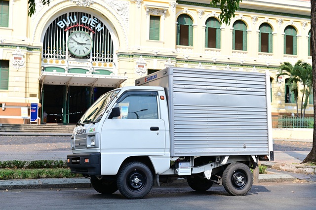Chán nản xe tải nhẹ sao chép, chủ doanh nghiệp quyết chọn Suzuki Carry Truck - Ảnh 1.