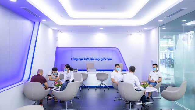 VinFast khai trương showroom 3S Cẩm Phả, “trình làng” diện mạo hoàn toàn mới - Ảnh 6.