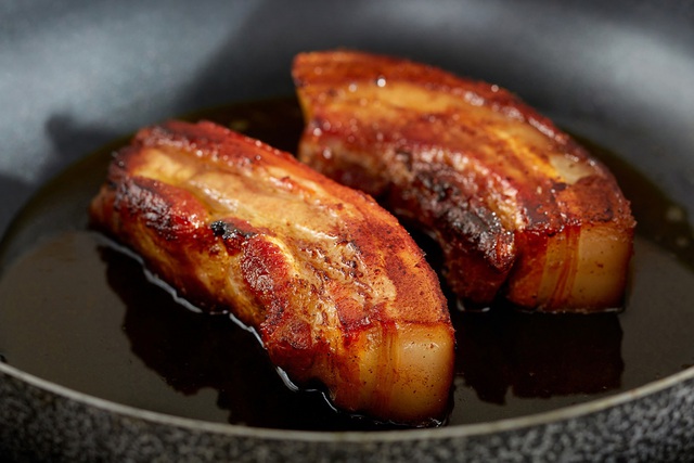 Biến tấu đặc sản Quảng Nam cùng công thức thịt xíu mắm trộn mì vàng của chef Tuyết Phạm - Ảnh 4.