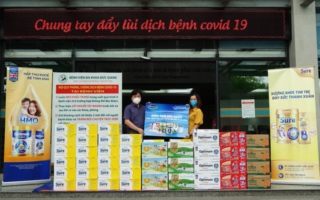 Vinamilk san sẻ kh&oacute; khăn m&ugrave;a dịch với chương tr&igrave;nh hỗ trợ thiết thực cho người ti&ecirc;u d&ugrave;ng, tổng gi&aacute; trị l&ecirc;n đến gần 170 tỷ đồng - Ảnh 6.