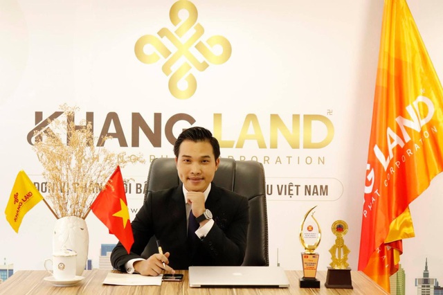Chủ tịch HĐQT CTCP Đầu tư Vạn Khang Phát (Khang Land) - Ông Nguyễn Vũ Cao đánh giá cao giải thưởng do Hiệp hội Môi giới BĐS Việt Nam trao tặng