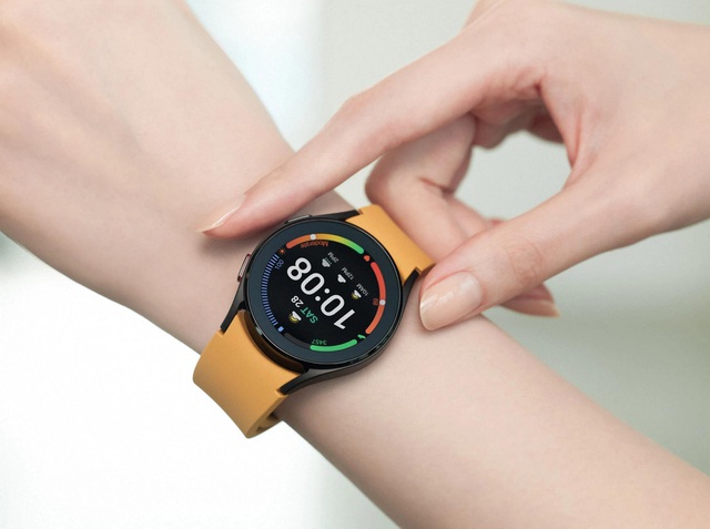 Galaxy Watch 4 series chính thức mở đặt trước, giá từ 4,6 triệu - Ảnh 1.