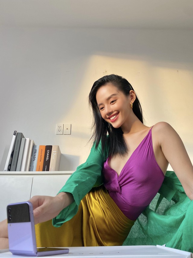 C&aacute;c ng&ocirc;i sao t&agrave;i năng bậc nhất showbiz đ&atilde; chọn được phong c&aacute;ch nổi bật với Galaxy Z, c&ograve;n bạn sẽ chọn phong c&aacute;ch n&agrave;o? - Ảnh 4.
