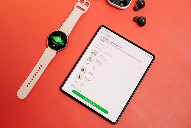 Vì sao nói Galaxy Watch4 là chiếc đồng hồ vừa thông minh lại hợp thời trang - Ảnh 4.