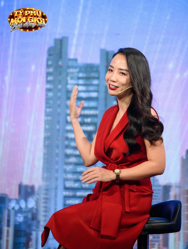C&oacute; hay kh&ocirc;ng thu nhập tiền tỷ từ nghề m&ocirc;i giới? - Ảnh 1.