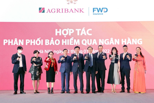Agribank và FWD Việt Nam triển khai hợp tác về phân phối bảo hiểm qua ngân hàng - Ảnh 3.