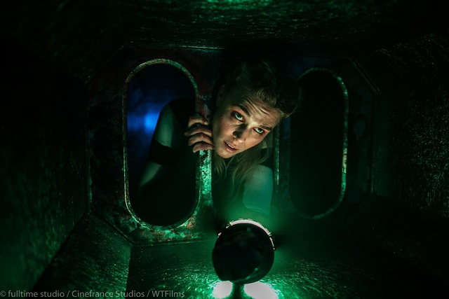 Địa Đạo Đẫm M&aacute;u - H&agrave;nh tr&igrave;nh sinh tồn kinh ho&agrave;ng trong đường ống chật hẹp - Ảnh 1.