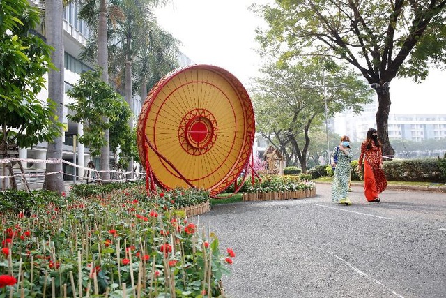 Hình ảnh linh vật năm Nhâm Dần tại Hội hoa xuân Phú Mỹ Hưng 2022 - Ảnh 6.