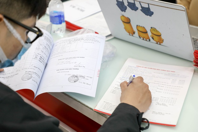 Ngay sau Tết Nguy&ecirc;n đ&aacute;n, th&iacute; sinh c&oacute; thể nộp hồ sơ x&eacute;t tuyển học bạ v&agrave;o UEF - Ảnh 2.