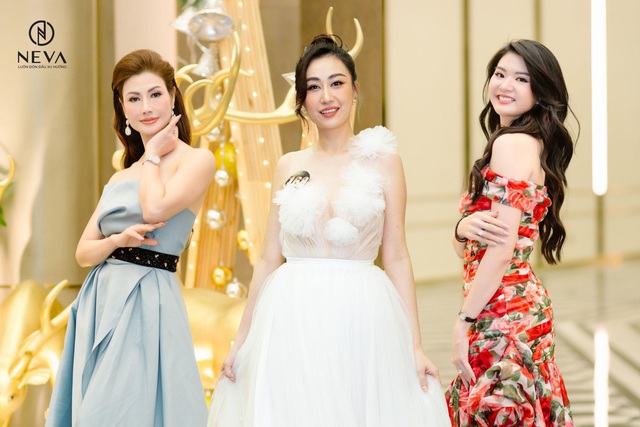 Thời trang NEVA - Sự lựa chọn hàng đầu của Hoa hậu và nữ doanh nhân Việt - Ảnh 3.