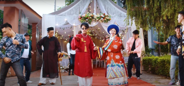 Hương Ly tung MV cưới Vui Lắm Nha, cái kết đẹp cho trend nhạc cưới năm Tân Sửu - Ảnh 5.