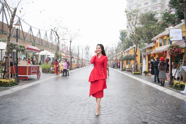 Cả năm chỉ có một lần: Đường hoa Home Hanoi Xuan khiến loạt hoa hậu và người đẹp Việt mê mẩn sống ảo cháy máy” - Ảnh 10.