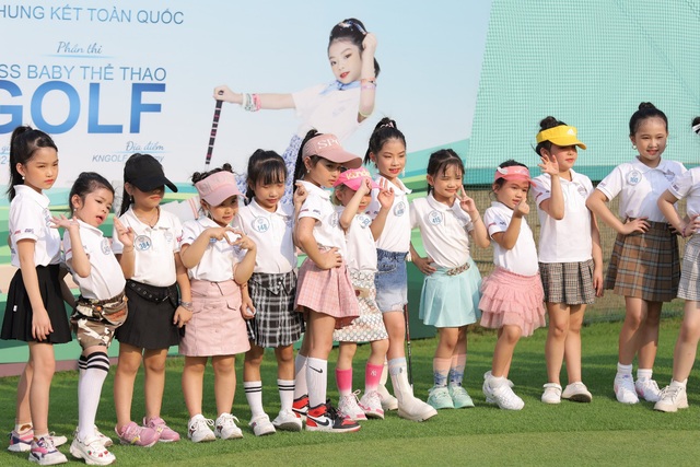 Thí sinh Miss baby Việt Nam 2021 học đánh golf - Ảnh 2.