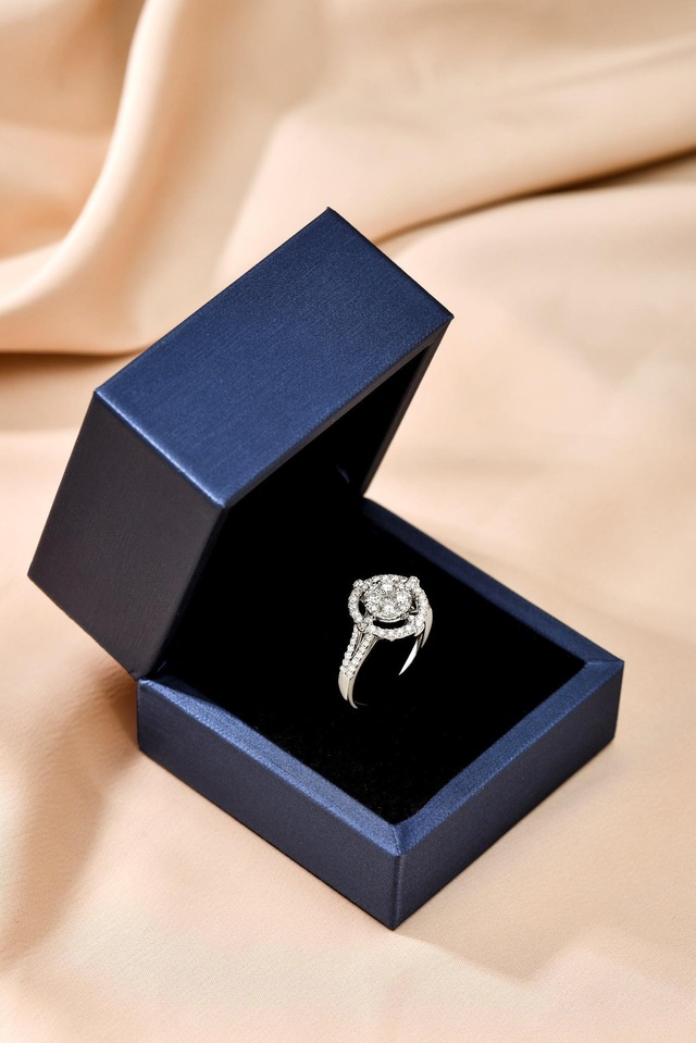 FJC ra mắt bộ trang sức kim cương cao cấp dành riêng cho dịp Valentine - Ảnh 5.
