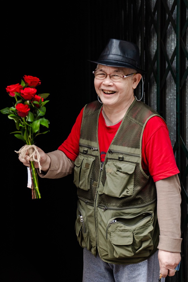 Hé lộ “nhân vật” được Ecopark tỏ tình bằng 99.999 bông hoa hồng trong Valentine? - Ảnh 9.