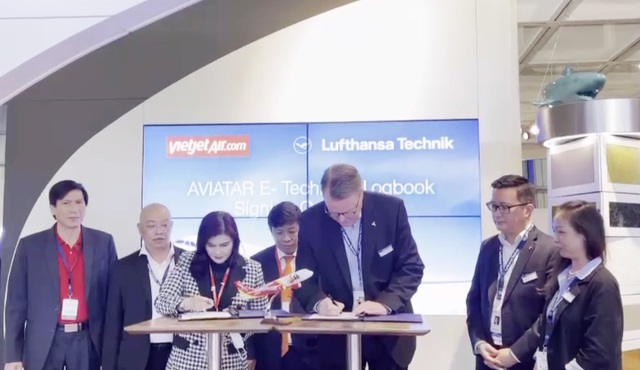 Vietjet hợp tác Lufthansa Technik số hoá quy trình cập nhật thông tin kỹ thuật - Ảnh 1.