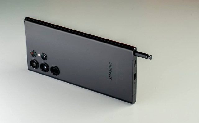 Công nghệ sạc nhanh của Samsung Galaxy S22 có gì mới - Ảnh 2.