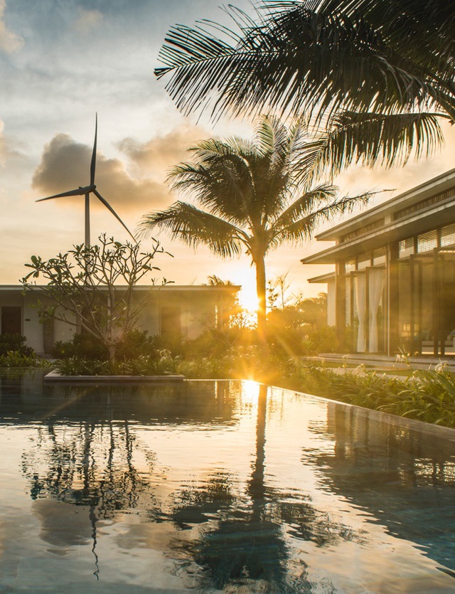 Maia Resort Quy Nhơn - Resort bên vịnh Phương Mai và cánh đồng điện gió lãng mạn bậc nhất Bình Định - Ảnh 2.
