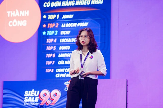 Đại diện Việt Nam xuất sắc giành giải đặc biệt tại Lazada Forward Woman Awards 2022 - Ảnh 1.