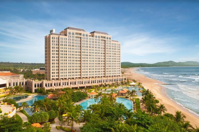 Holiday Inn Resort Ho Tram Beach - Nét kiến trúc độc đáo hòa quyện với thiên nhiên - Ảnh 1.