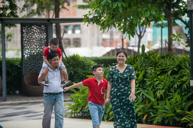 Cuộc thi ảnh “chất lừ” kể chuyện đời bình yên ở khu đô thị Nam Long - Ảnh 1. Cuộc thi ảnh “chất lừ” kể chuyện đời bình yên ở khu đô thị Nam Long - Ảnh 1.