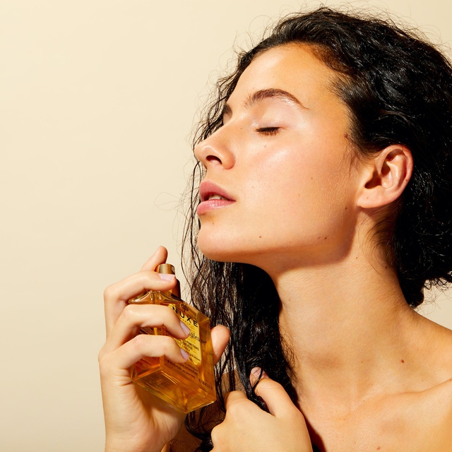 Nghệ thuật l&agrave;m đẹp to&agrave;n diện với dầu dưỡng NUXE Huile Prodigieuse - Ảnh 1.