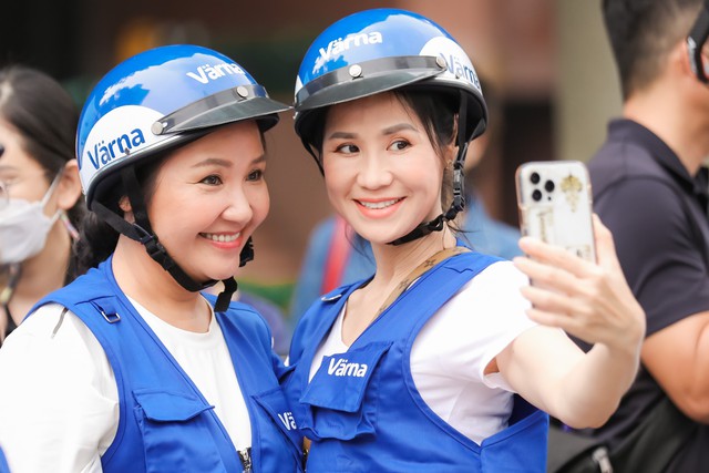 C&ugrave;ng V&auml;rna tham gia chuyến phượt thanh xu&acirc;n quanh TP.HCM - lập kỷ lục Việt Nam - Ảnh 7.