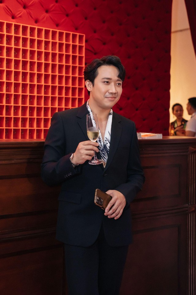 Đ&ecirc;m tiệc Herm&egrave;s Carr&eacute; Club: d&agrave;n sao nức tiếng rủ nhau khoe d&aacute;ng tr&ecirc;n thảm đỏ - Ảnh 9.