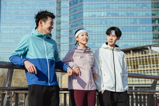 Năng động ch&agrave;o thu c&ugrave;ng BST thu đ&ocirc;ng 361&ordm; Sport - Ảnh 1.