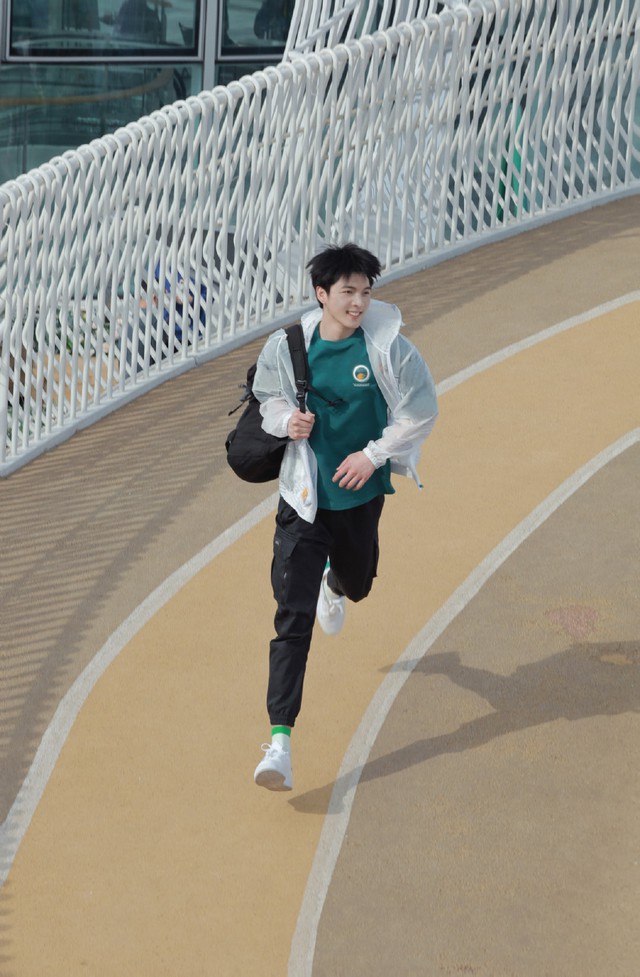 Năng động ch&agrave;o thu c&ugrave;ng BST thu đ&ocirc;ng 361&ordm; Sport - Ảnh 4.