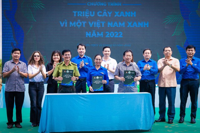 Tổng kết &ldquo;Tri&ecirc;̣u c&acirc;y xanh - Vì m&ocirc;̣t Vi&ecirc;̣t Nam xanh 2022: Nhiều &ldquo;tr&aacute;i ngọt&rdquo; từ nỗ lực bền bỉ v&igrave; cộng đồng - Ảnh 3.