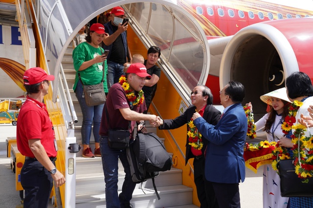 Những chuyến bay thẳng Vietjet đưa du khách Kazakhstan đến với Nha Trang thuận tiện, dễ dàng - Ảnh 3.