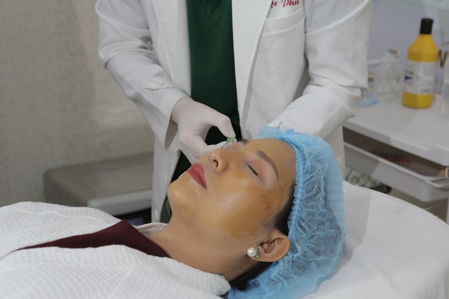 Những b&iacute; quyết gi&uacute;p nhan sắc thăng hạng theo thời gian - Ảnh 1.