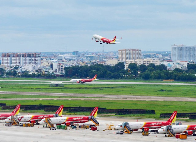 Tết l&agrave; phải bay, săn v&eacute; liền tay với ưu đ&atilde;i cực khủng c&ugrave;ng Vietjet - Ảnh 2.