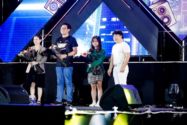 Miu Lê, Karik, OnlyC, HIEUTHUHAI... cháy hết mình tại đêm concert MTV School Fest - Ảnh 2.