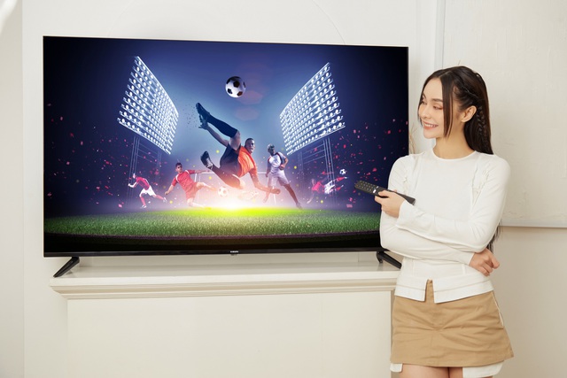 Cùng bộ đôi MLee và Quốc Anh theo dõi giải bóng đá cuồng nhiệt nhất hành tinh - Ảnh 2.