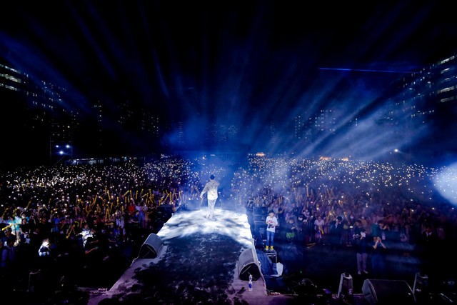 Nh&igrave;n lại khoảnh khắc ấn tượng suốt 2 ng&agrave;y hội MTV School Fest - Ảnh 1.