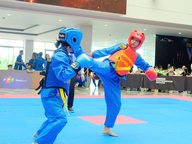 Ngắm dàn “soái tỷ” Vovinam tụ họp tại Quy Nhơn - Ảnh 9.