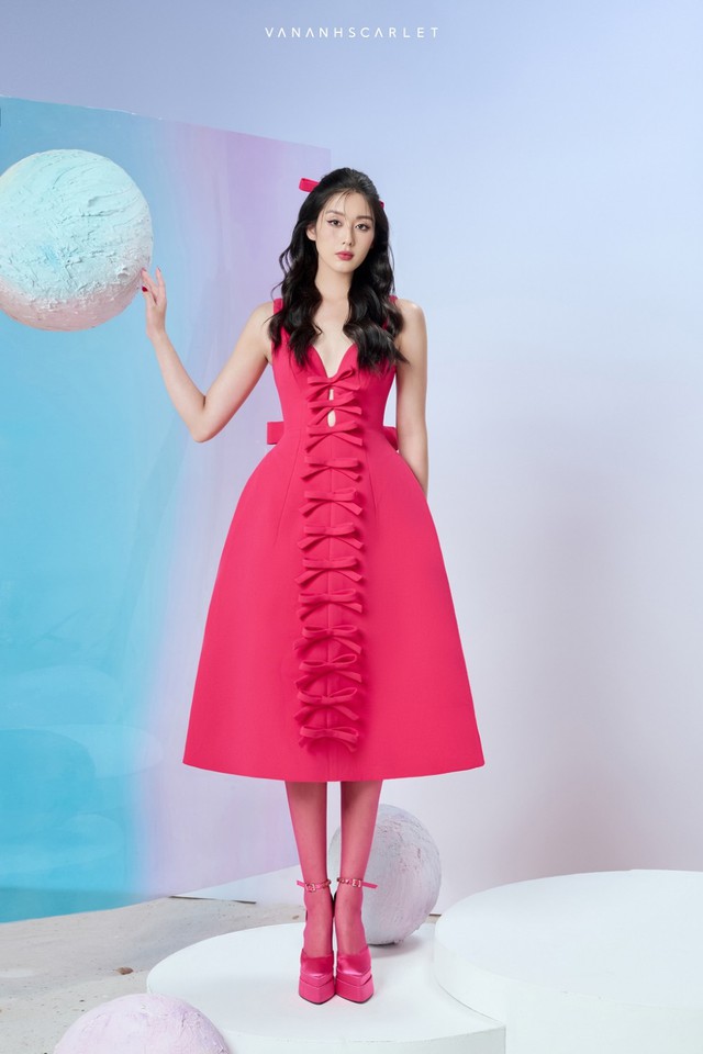 VANANHSCARLET DESIGN - Vẻ đẹp của sự l&atilde;ng mạn giữa d&ograve;ng chảy tối giản - Ảnh 3.